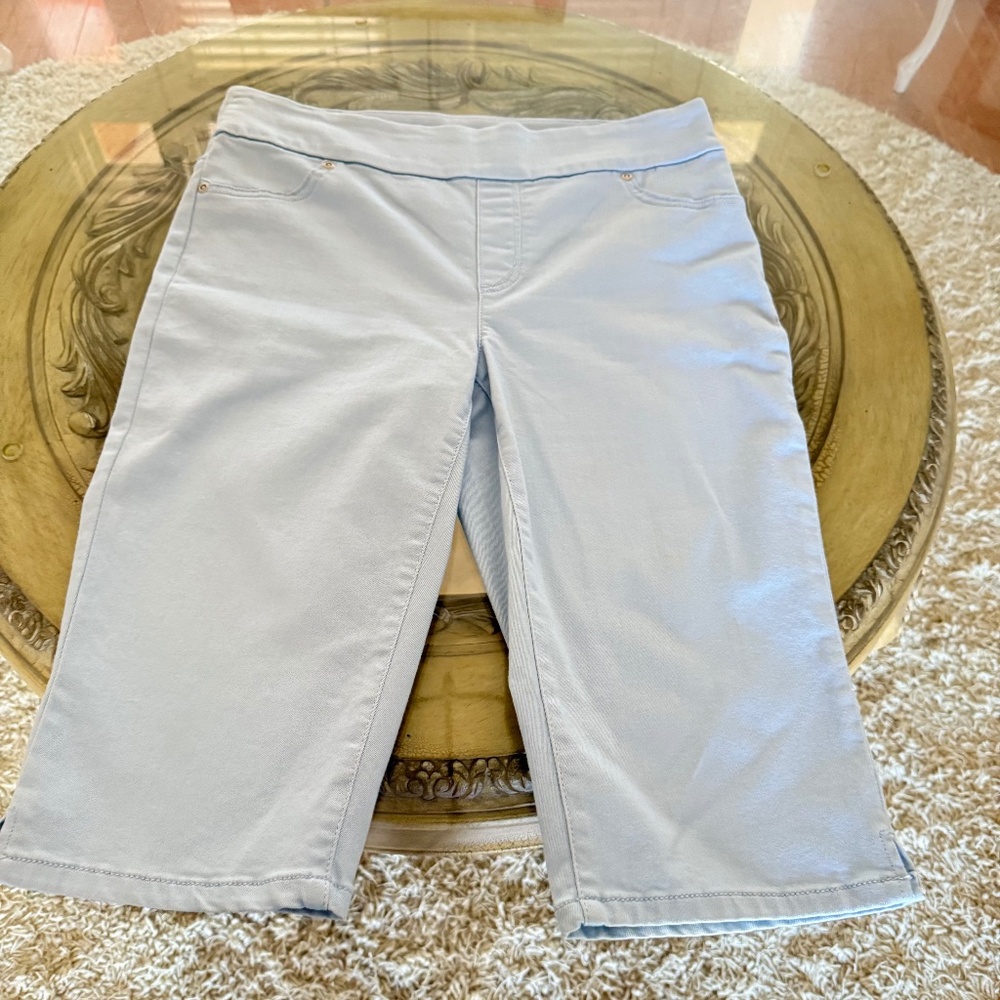 Chicos Perfect Stretch Womens Size 0.5 (5/6) Light Blue Pedal Pushers Pull On